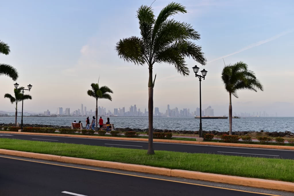 No hay mejor lugar para recrearse y admirar la ciudad de Panamá que el Coastway de Amador